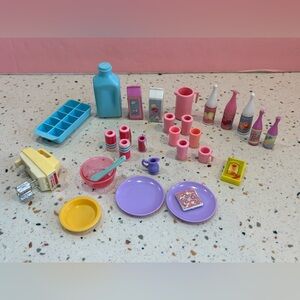 Vintage 90s Barbie Dollhouse Kitchen Accessories Set Food, Mixer,‎ Bottles, Cups